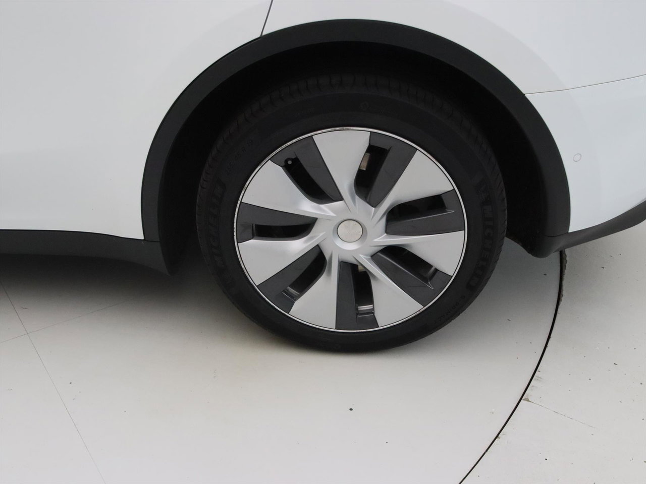 Tesla Model Y Long Range AWD 75kWh 351pk SoH AMD RYZEN [ TREKHAAK+AUTOPILOT+20 INCH+PREMIUM AUDIO ] 23