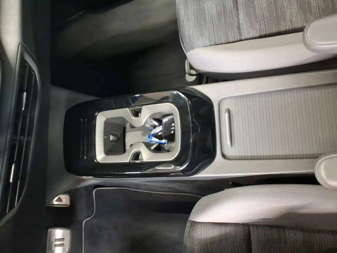 Volkswagen ID.4 Pro Performance Infotain 360*ACC*AHK*20*LED 11
