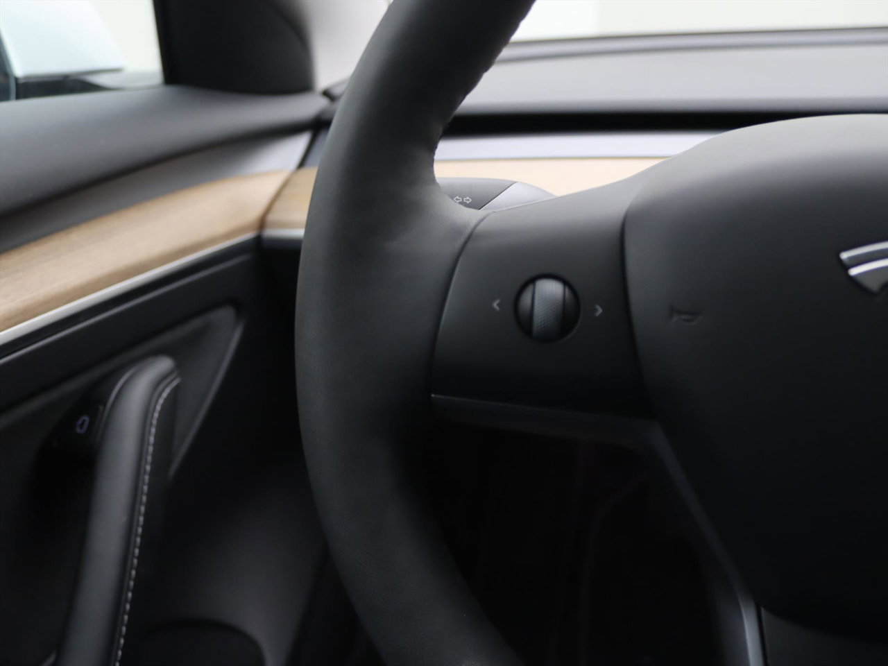 Tesla Model 3 Long-Range AWD 351pk 75 kWh UPGRADE 94,4% SoH [ WARMTEPOMP+AUTOPILOT+620KM WLTP+PREMIUM AUDIO ] 26