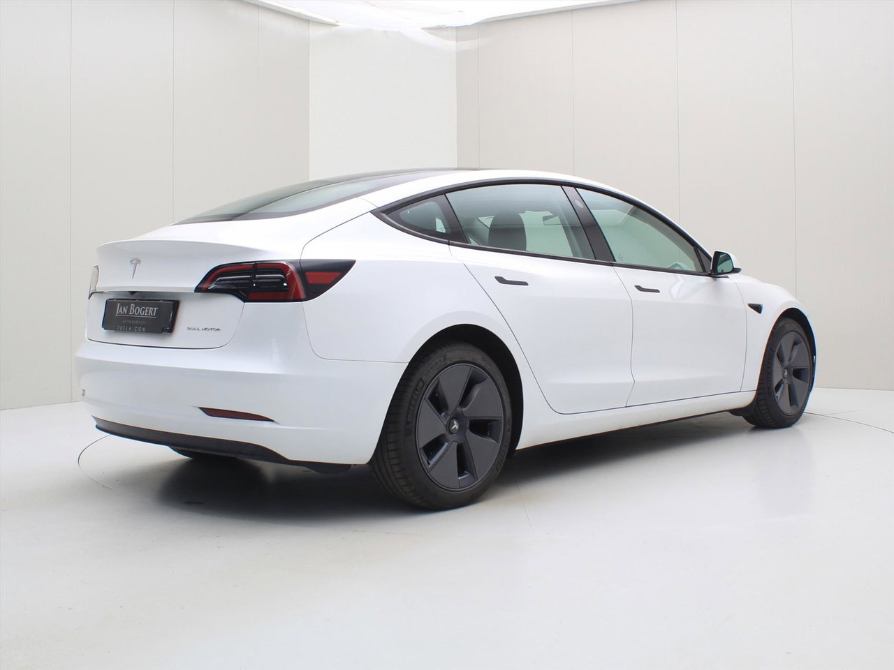 Tesla Model 3 Long-Range AWD 351pk 75 kWh 92.4% SoH UPGRADE [ AMD RYZEN+WARMTEPOMP+AUTOPILOT ] 3