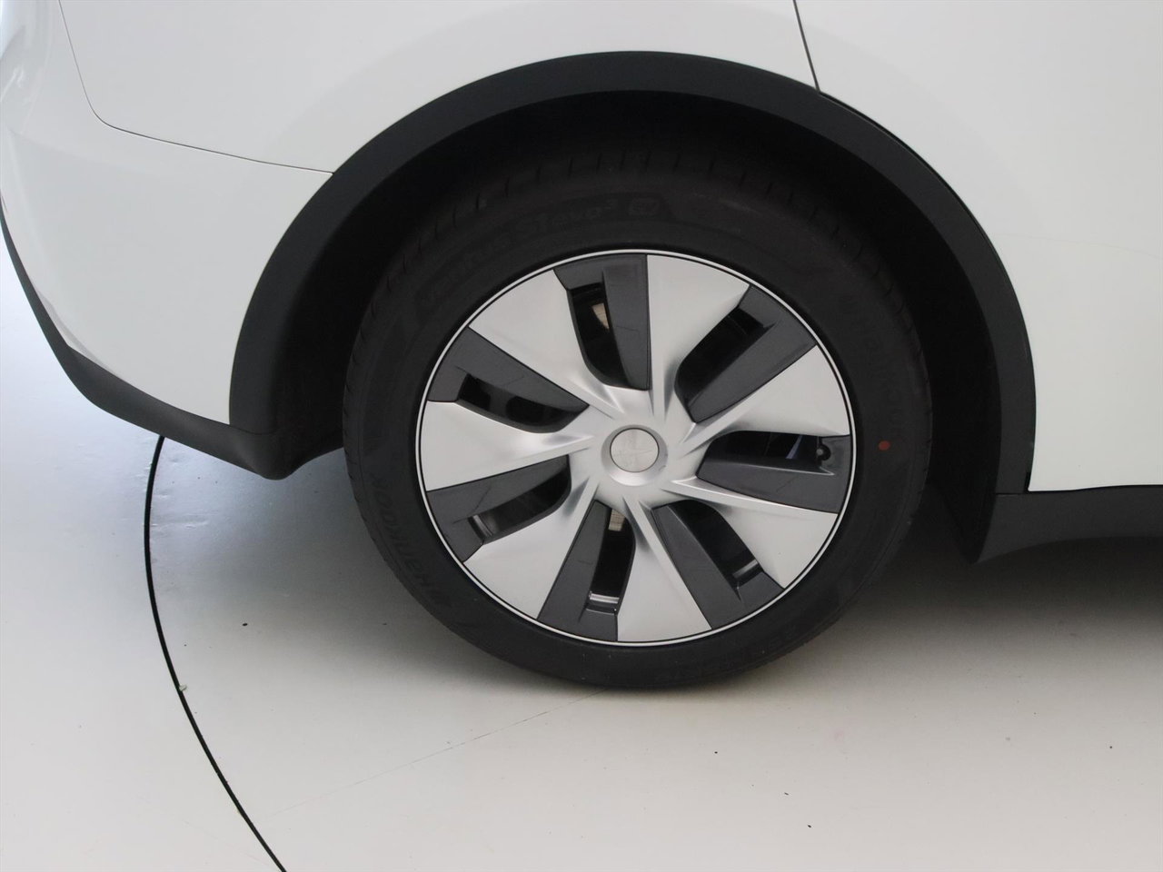 Tesla Model Y Long Range AWD 75kWh 351pk 93.4% SoH [ AMD RYZEN+AUTOPILOT+19 INCH+PREMIUM AUDIO ] 12