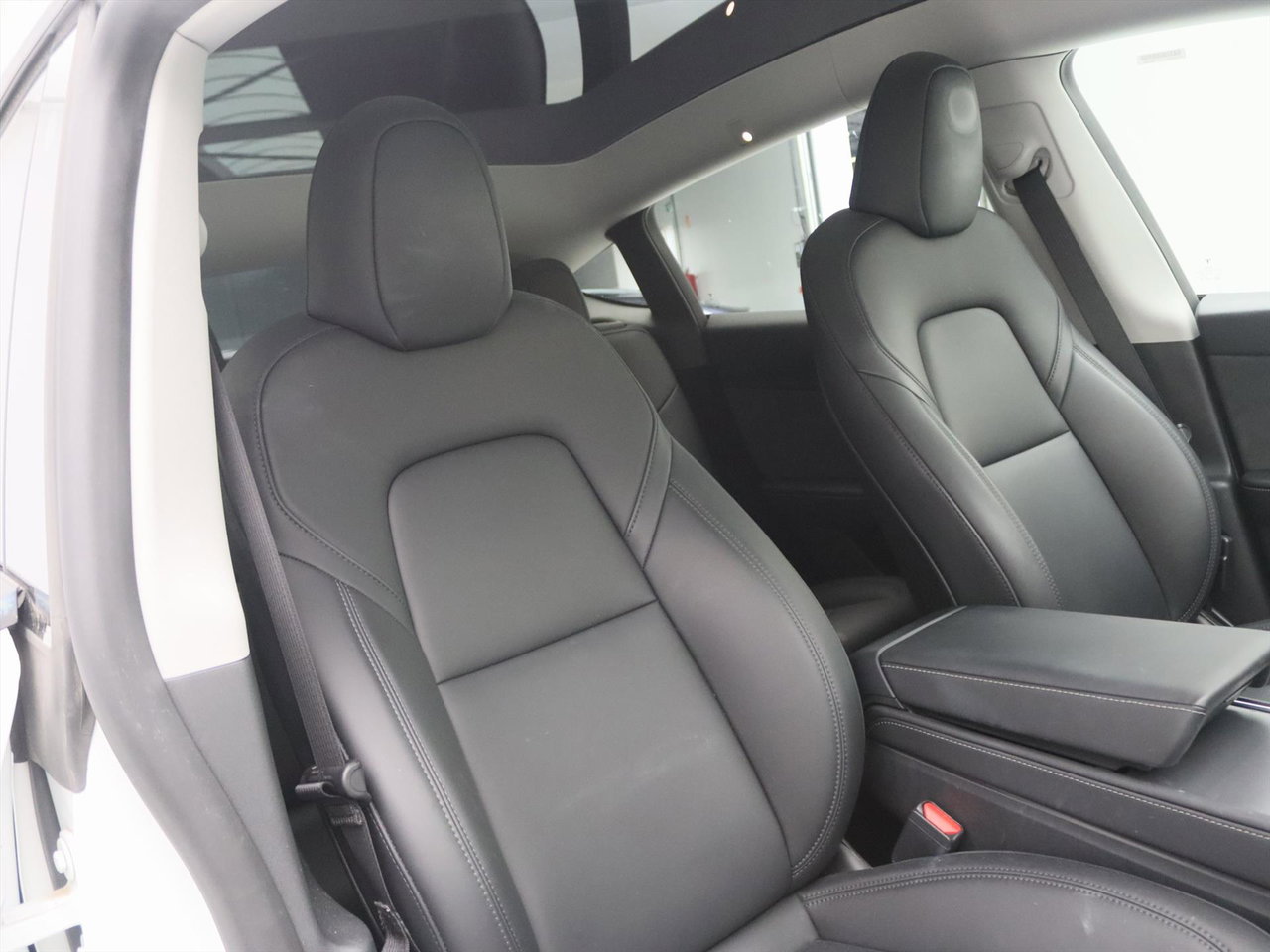 Tesla Model Y Long Range AWD 75kWh 351pk 93.4% SoH [ AMD RYZEN+AUTOPILOT+19 INCH+PREMIUM AUDIO ] 21