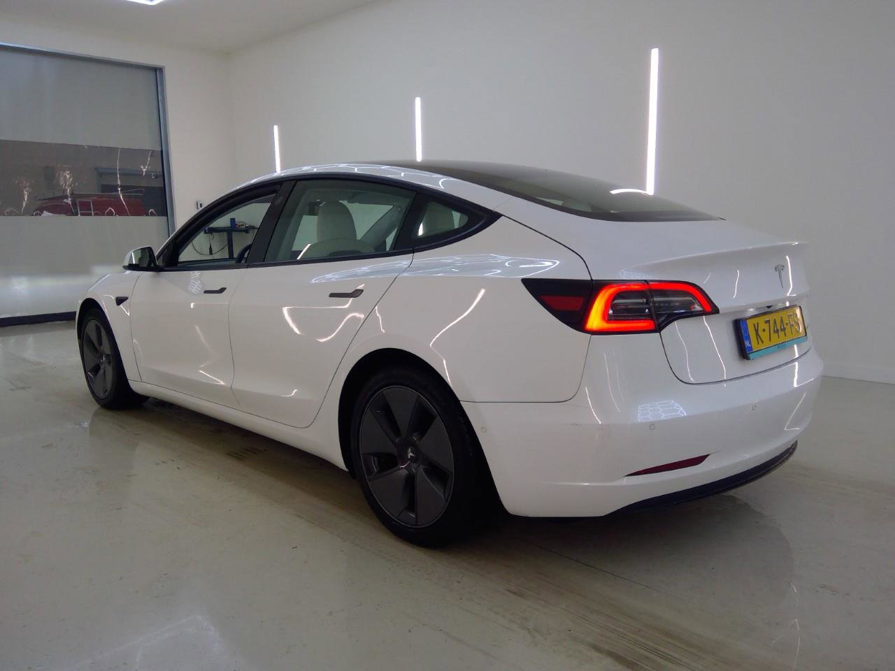 Tesla Model 3 Long-Range AWD 351pk 75 kWh FACELIFT [ WIT LEDER+WARMTEPOMP+AUTOPILOT ] 4