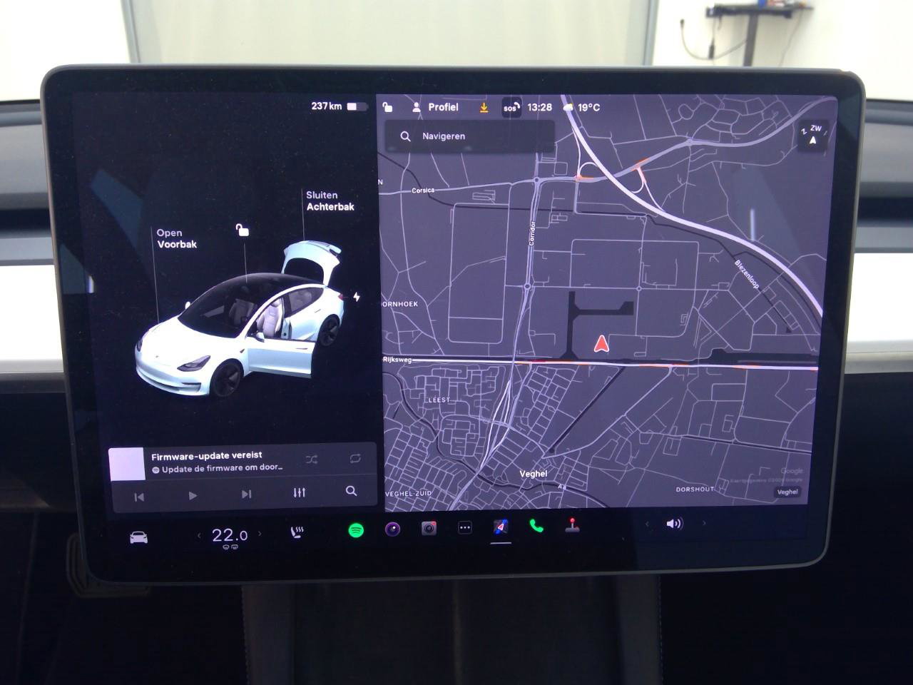 Tesla Model 3 Long-Range AWD 351pk 75 kWh FACELIFT [ WIT LEDER+WARMTEPOMP+AUTOPILOT ] 13