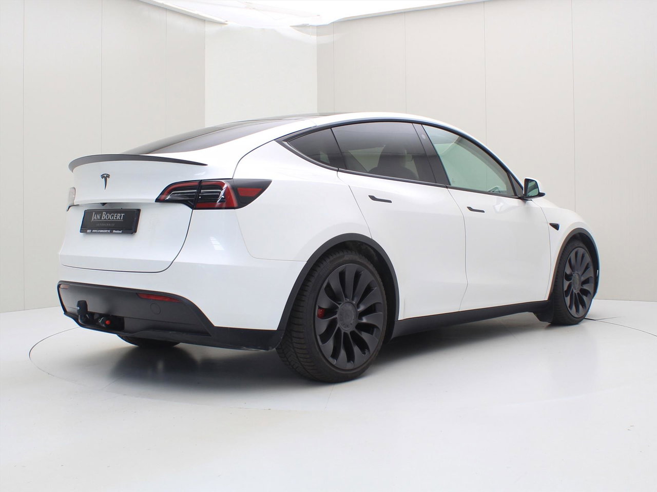 Tesla Model Y Performance 534pk AWD 90.9% SoH [ TREKHAAK+FSD+WIT LEDER+21 INCH+WARMTEPOMP+RYZEN ]