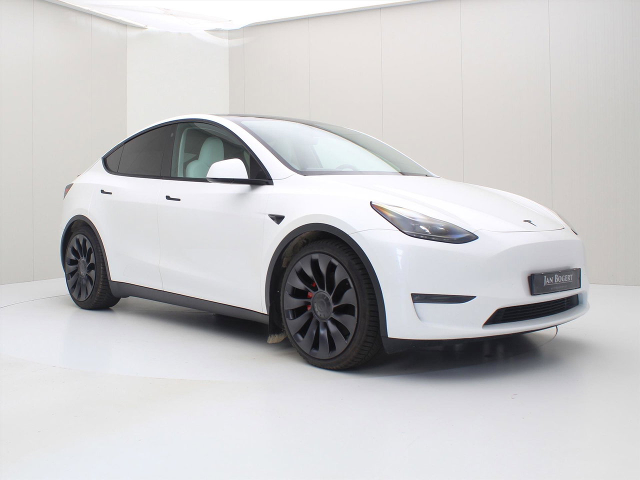 Tesla Model Y Performance 534pk AWD 90.9% SoH [ TREKHAAK+FSD+WIT LEDER+21 INCH+WARMTEPOMP+RYZEN ] 3