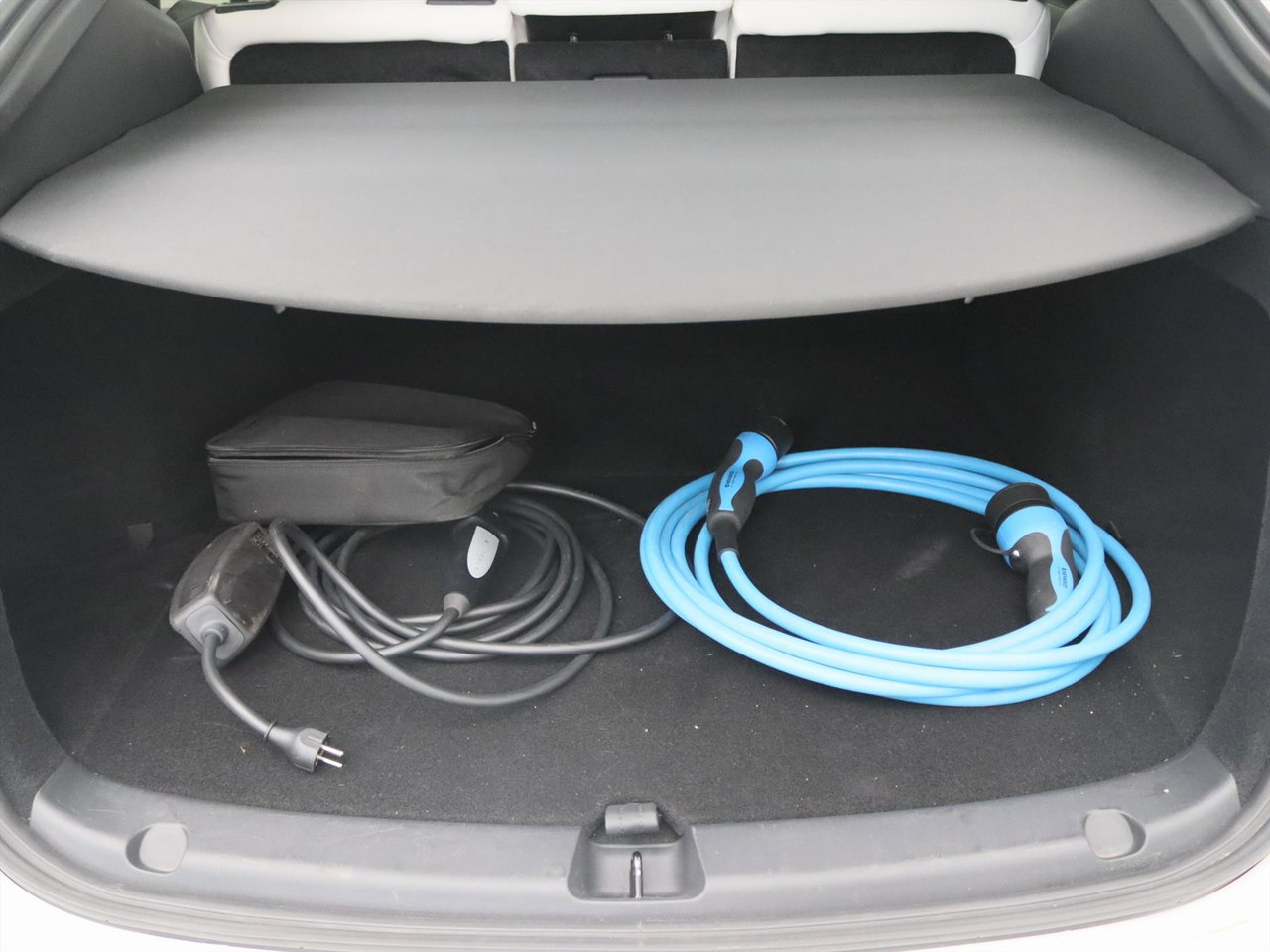 Tesla Model Y Performance 534pk AWD 90.9% SoH [ TREKHAAK+FSD+WIT LEDER+21 INCH+WARMTEPOMP+RYZEN ] 24