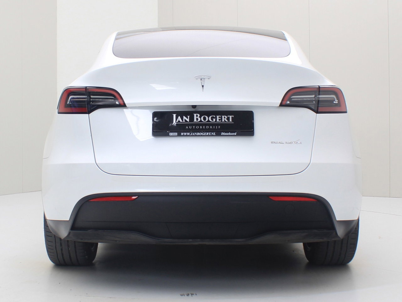 Tesla Model Y Long Range AWD 75kWh 351pk [ AMD RYZEN+AUTOPILOT+19 INCH+PREMIUM AUDIO ] 6