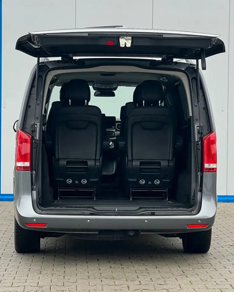 Mercedes-Benz V 300 V300d LANG SPORTPAKET LEDER LED STANDHEIZUNG AHK 9