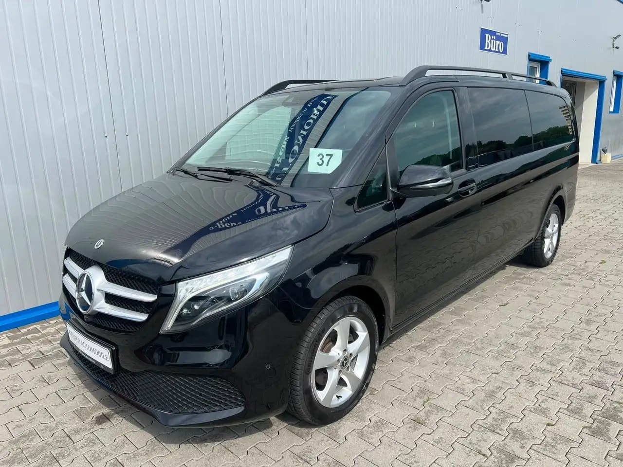 Mercedes-Benz V 220 EXTRALANG 9G WEBASTO LED 360° AHK 7-SITZER