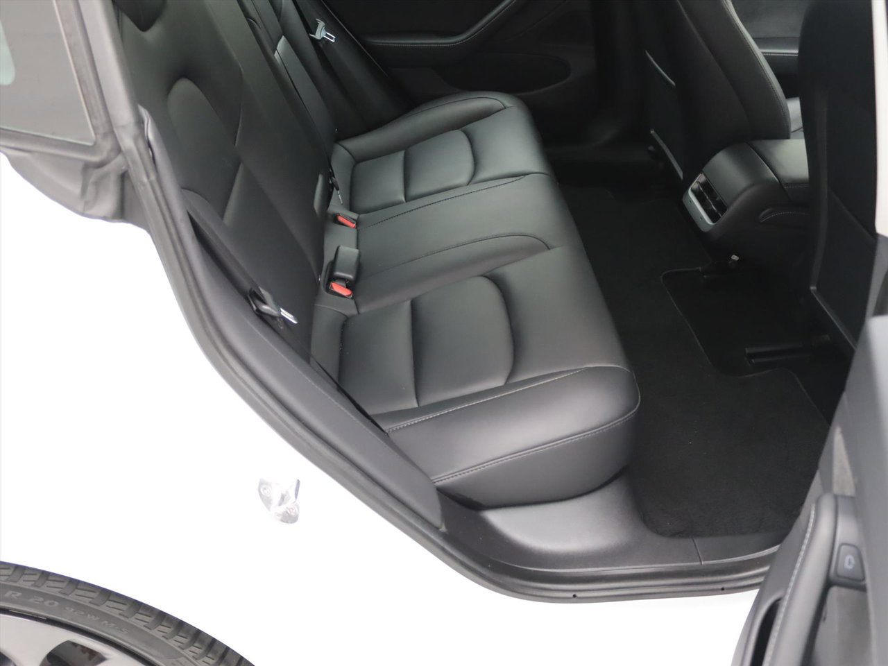 Tesla Model 3 Performance AWD 486pk 75 kWh FACELIFT [ AUTOPILOT+567KM WLTP+PREMIUM AUDIO ] 15