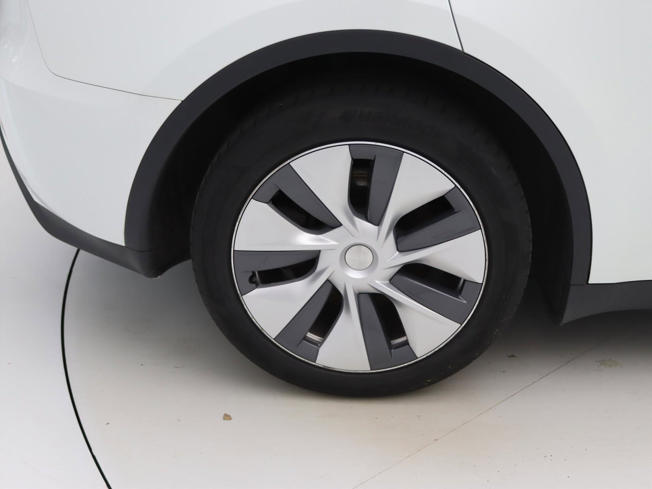 Tesla Model Y Long Range AWD 75kWh 351pk 94.3% SoH [ AMD RYZEN+AUTOPILOT+19 INCH+PREMIUM AUDIO ] 12