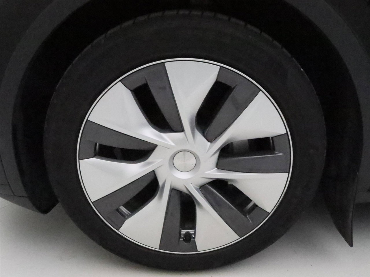 Tesla Model Y Long Range AWD 75kWh 351pk 93.4% SoH [ AMD RYZEN+AUTOPILOT+19 INCH+PREMIUM AUDIO ] 15
