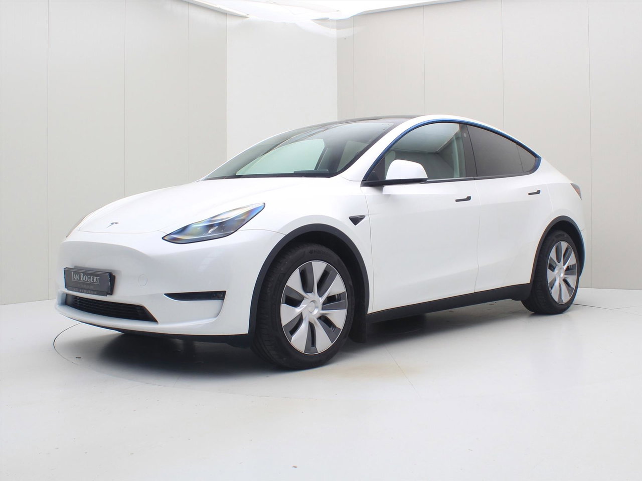 Tesla Model Y Long Range AWD 75kWh 351pk 94.5% SoH [ TREKHAAK+AMD RYZEN+ ENHANCED AUTOPILOT+19 INCH+PREMIUM AUDIO ]