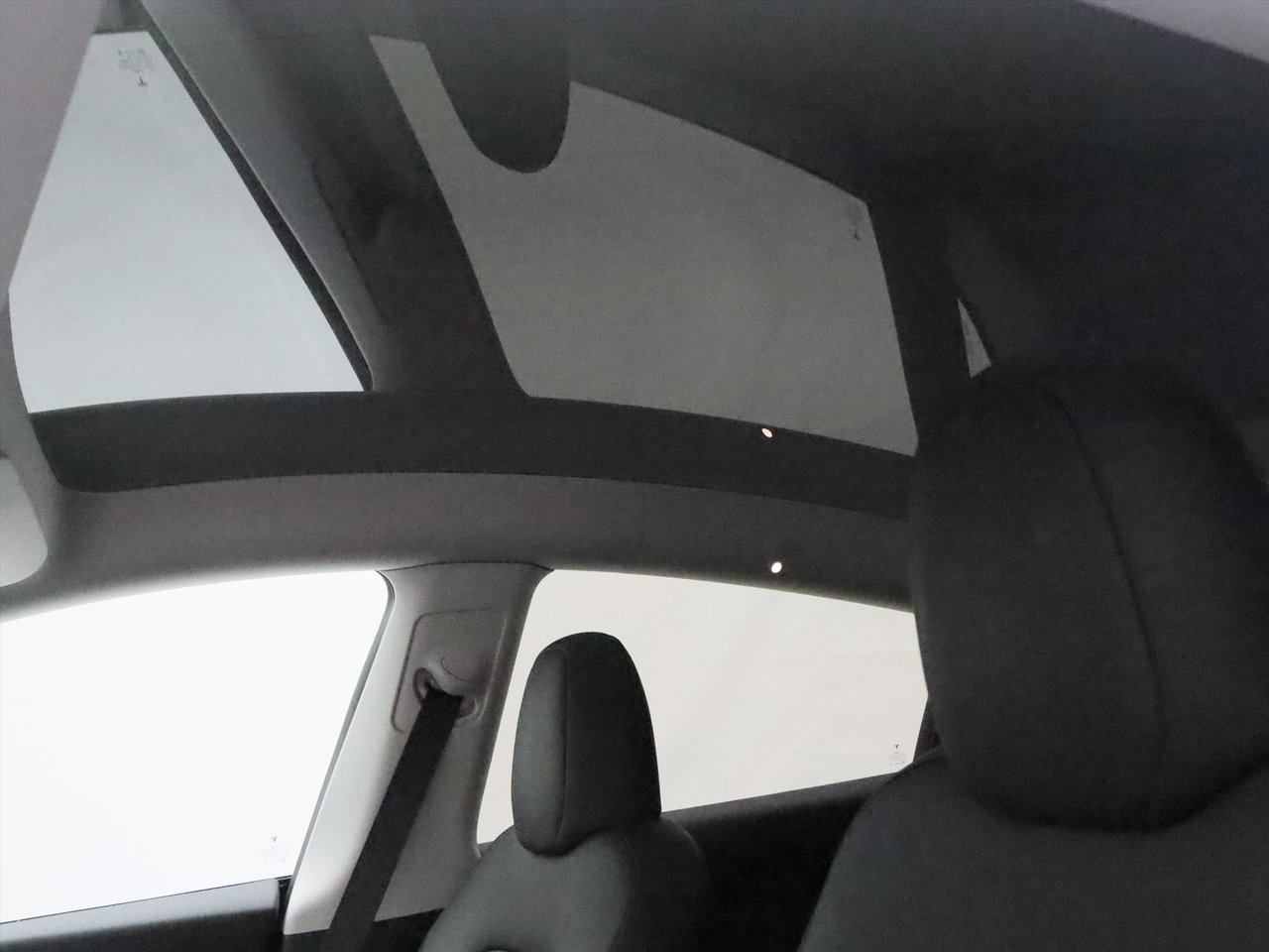 Tesla Model Y Long Range AWD 75kWh 351pk 94.5% SoH [ TREKHAAK+AMD RYZEN+ ENHANCED AUTOPILOT+19 INCH+PREMIUM AUDIO ] 21