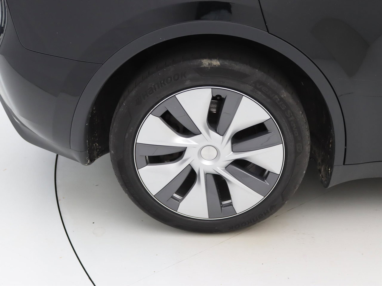 Tesla Model Y Long Range AWD 75kWh 351pk 94.4% SoH [ AMD RYZEN+AUTOPILOT+19 INCH+PREMIUM AUDIO ] 12