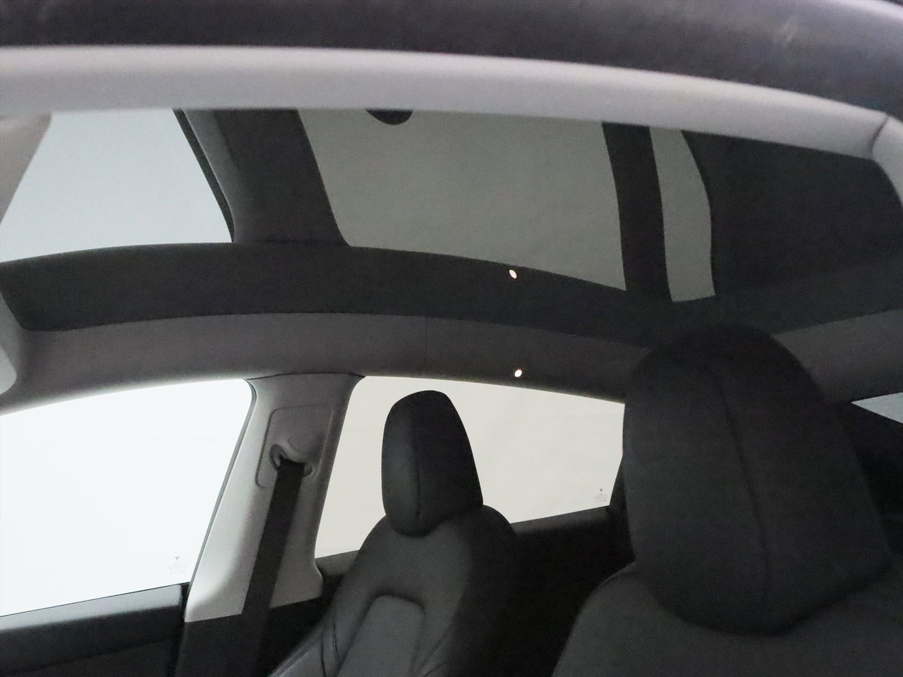 Tesla Model Y Long Range AWD 75kWh 351pk 94.4% SoH [ AMD RYZEN+AUTOPILOT+19 INCH+PREMIUM AUDIO ] 21