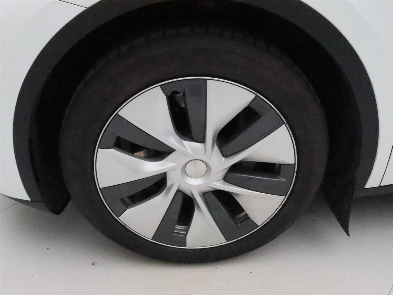 Tesla Model Y Long Range AWD 75kWh 351pk 94.4% SoH [ AMD RYZEN+AUTOPILOT+19 INCH+PREMIUM AUDIO ] 11