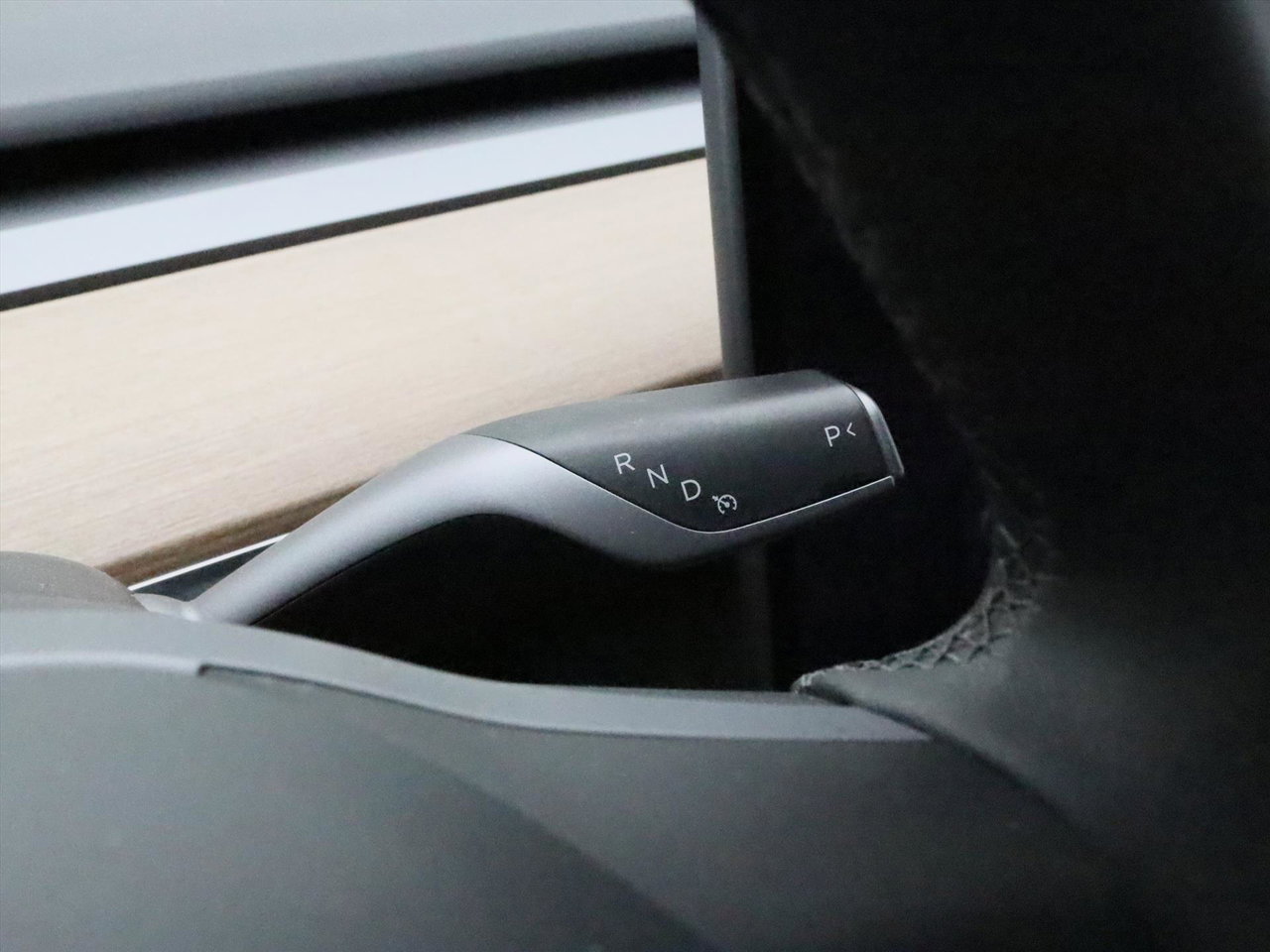 Tesla Model Y Long Range AWD 75kWh 351pk 94.4% SoH [ AMD RYZEN+AUTOPILOT+19 INCH+PREMIUM AUDIO ] 26