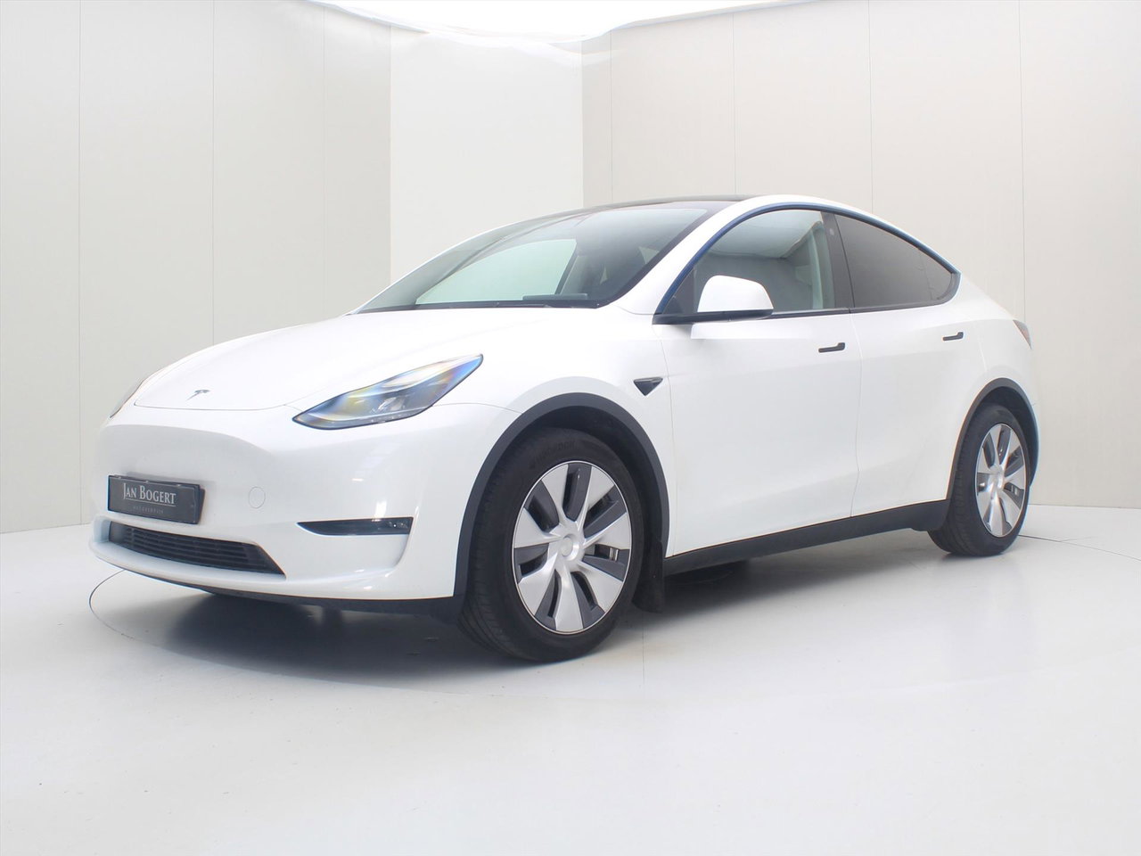 Tesla Model Y Long Range AWD 75kWh 351pk 93.8% SoH [ TREKHAAK+AMD RYZEN+AUTOPILOT+19 INCH+PREMIUM AUDIO ]