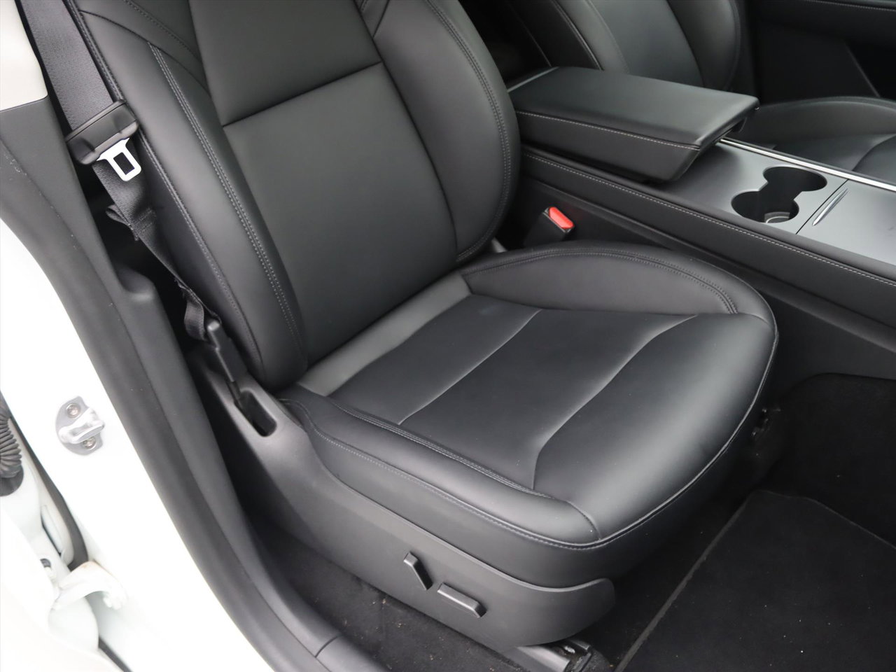 Tesla Model Y Long Range AWD 75kWh 351pk 93.8% SoH [ TREKHAAK+AMD RYZEN+AUTOPILOT+19 INCH+PREMIUM AUDIO ] 15