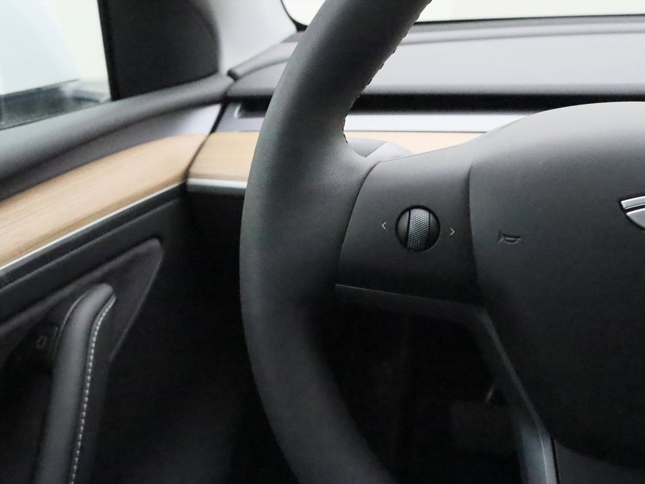 Tesla Model Y Long Range AWD 75kWh 351pk 93.8% SoH [ TREKHAAK+AMD RYZEN+AUTOPILOT+19 INCH+PREMIUM AUDIO ] 20