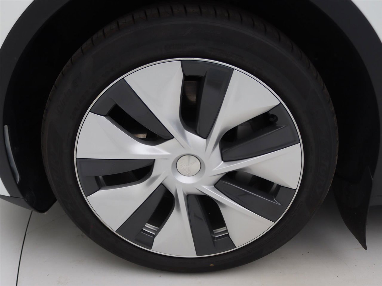 Tesla Model Y Long Range AWD 75kWh 351pk 93.3% SoH [ AMD RYZEN+AUTOPILOT+19 INCH+PREMIUM AUDIO ] 15