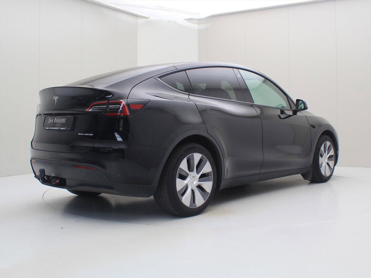 Tesla Model Y Long Range AWD 75kWh 351pk 93.2% SoH [ TREKHAAK+AMD RYZEN+AUTOPILOT+19 INCH+PREMIUM AUDIO ] 2