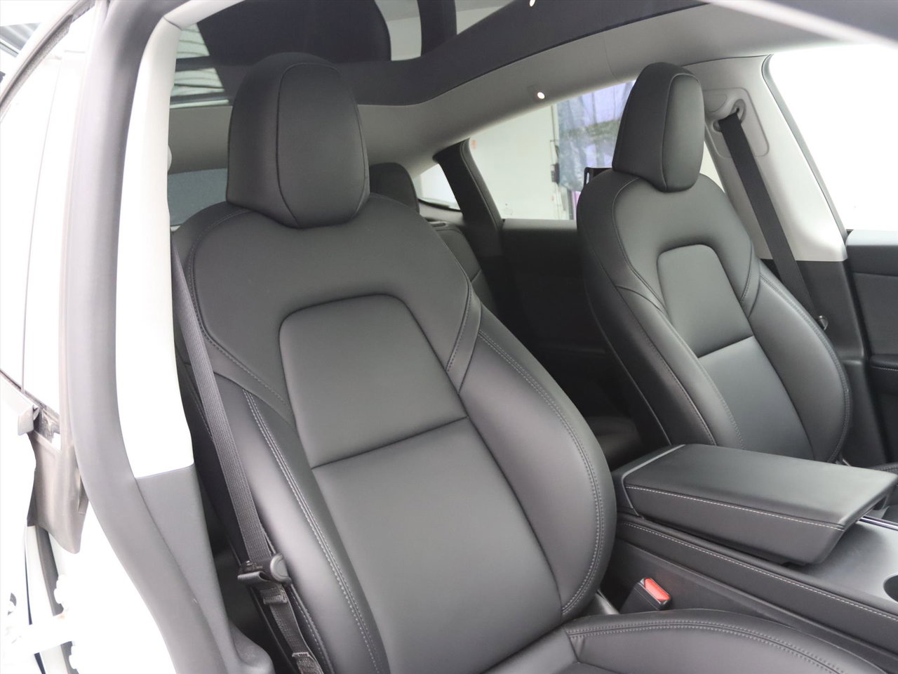 Tesla Model Y Long Range AWD 75kWh 351pk 93.8% SoH [ AMD RYZEN+AUTOPILOT+19 INCH+PREMIUM AUDIO ] 21