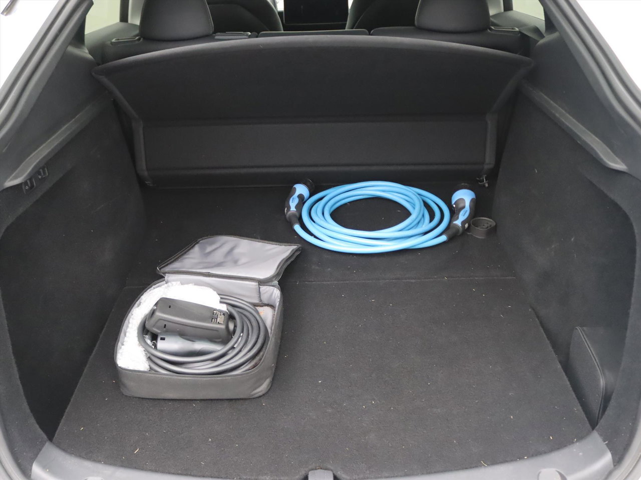 Tesla Model Y Long Range AWD 75kWh 351pk 92% SoH [ TREKHAAK+AMD RYZEN+AUTOPILOT+19 INCH+PREMIUM AUDIO ] 11