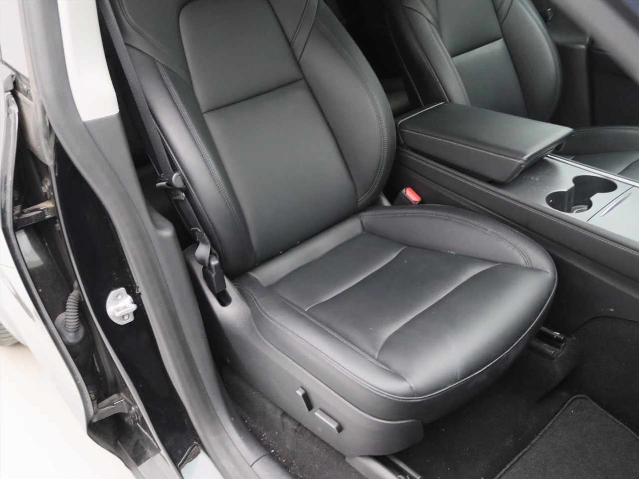 Tesla Model Y Long Range AWD 75kWh 351pk 93.5% SoH [ AMD RYZEN+AUTOPILOT+19 INCH+PREMIUM AUDIO ] 16