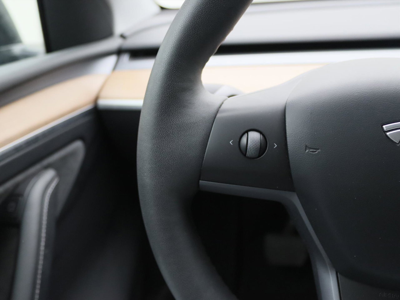 Tesla Model Y Long Range AWD 75kWh 351pk 93.5% SoH [ AMD RYZEN+AUTOPILOT+19 INCH+PREMIUM AUDIO ] 20
