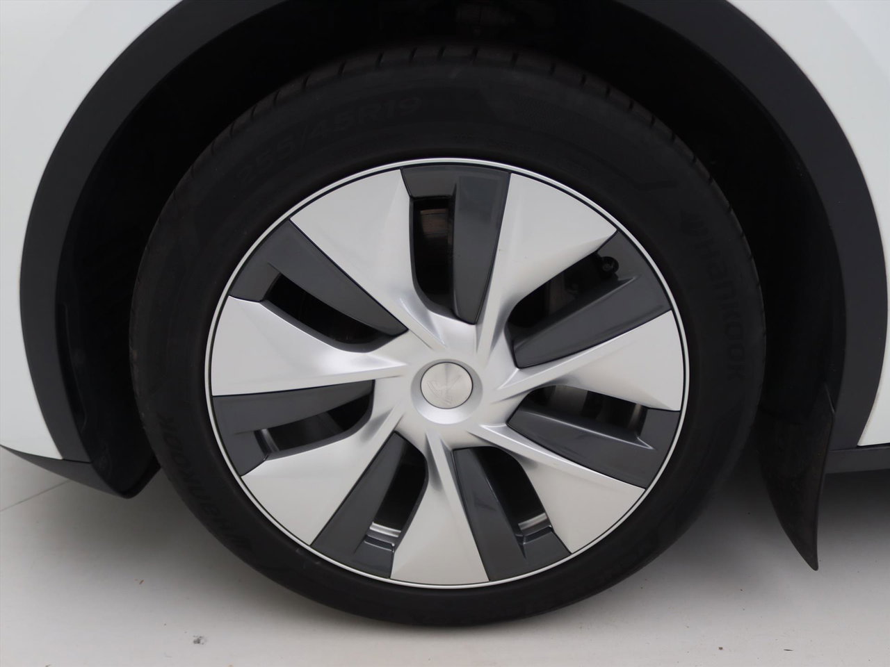 Tesla Model Y Long Range AWD 75kWh 351pk 91.8% SoH [ AMD RYZEN+AUTOPILOT+19 INCH+PREMIUM AUDIO ] 16