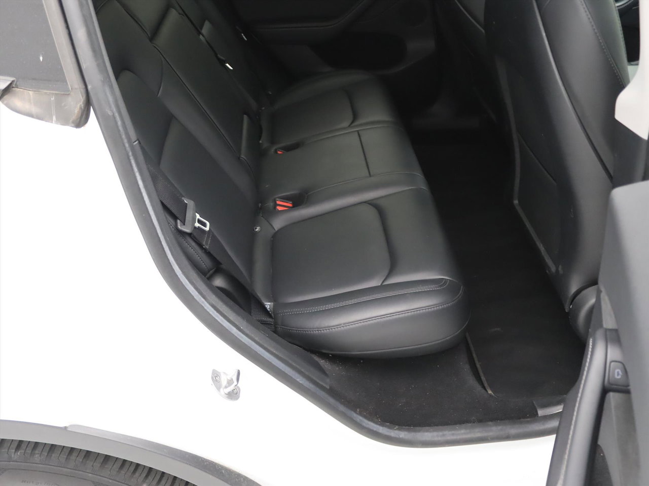 Tesla Model Y Standard RWD Plus 299pk 93.8% SoH [ AMD RYZEN+AUTOPILOT+19 INCH+PREMIUM AUDIO ] 16