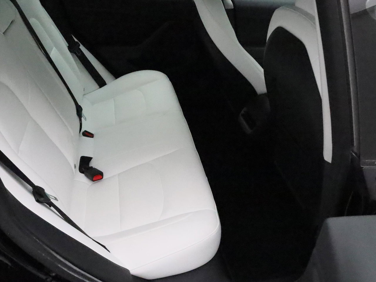 Tesla Model 3 Long Range AWD 91.8% SoH FACELIFT [ WIT LEDER+WARMTEPOMP+AUTOPILOT ] 15