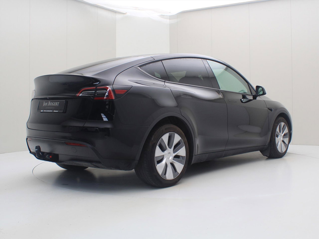 Tesla Model Y Long Range AWD 75kWh 351pk 93% SoH [ TREKHAAK+AMD RYZEN+AUTOPILOT+19 INCH+PREMIUM AUDIO ] 3