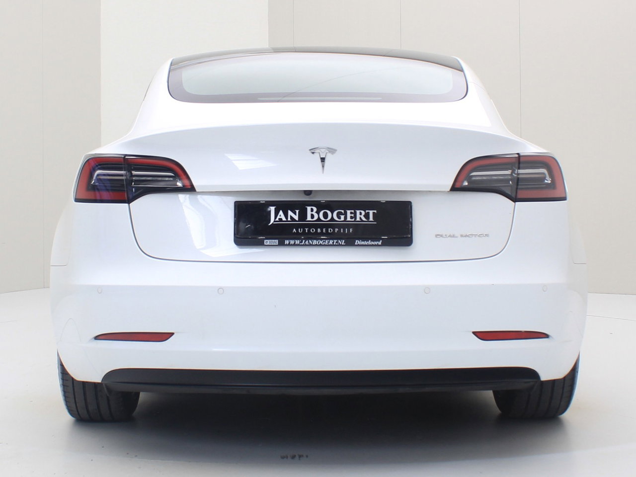 Tesla Model 3 Long-Range AWD 351pk 75 kWh 90.6% SoH UPGRADE [ TREKHAAK+AMD RYZEN+WARMTEPOMP+AUTOPILOT ] 8