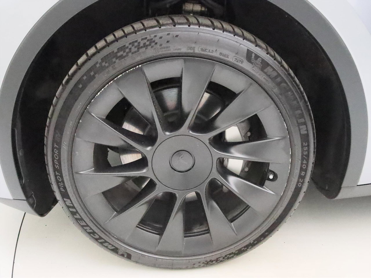 Tesla Model Y Long Range AWD 75kWh 351pk 94,3% SoH [ AMD RYZEN+ENHANCED AUTOPILOT+20 INCH+PREMIUM AUDIO ] 15