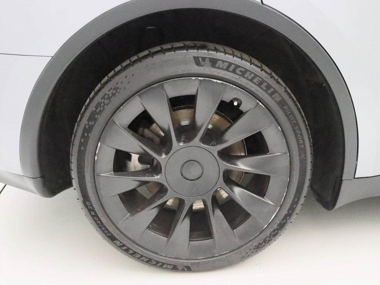 Tesla Model Y Long Range AWD 75kWh 351pk 94,3% SoH [ AMD RYZEN+ENHANCED AUTOPILOT+20 INCH+PREMIUM AUDIO ] 13