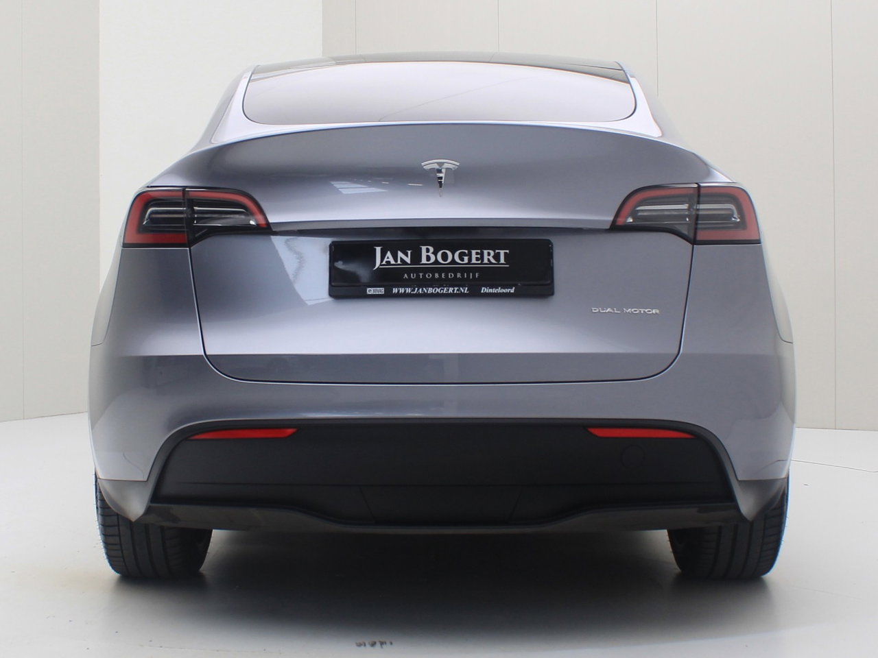 Tesla Model Y Long Range AWD 75kWh 351pk 94,3% SoH [ AMD RYZEN+ENHANCED AUTOPILOT+20 INCH+PREMIUM AUDIO ] 6