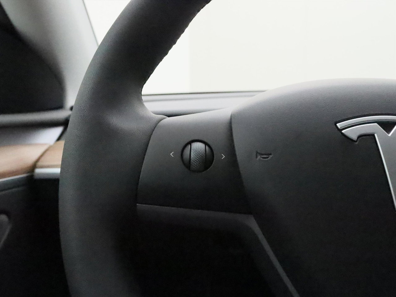 Tesla Model Y Long Range AWD 75kWh 351pk 94,3% SoH [ AMD RYZEN+ENHANCED AUTOPILOT+20 INCH+PREMIUM AUDIO ] 22