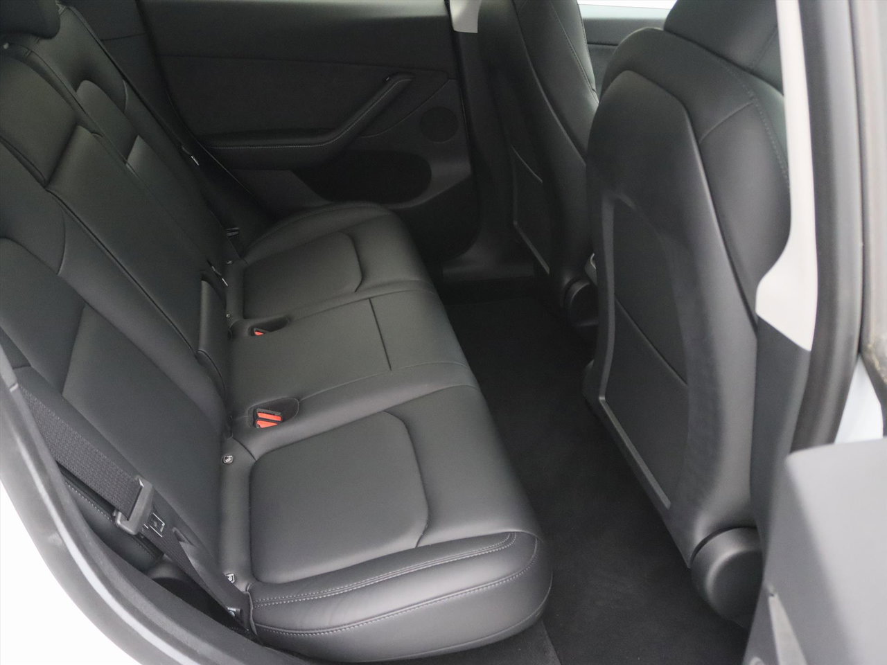 Tesla Model Y Standard RWD Plus 95.2% SoH [ AMD RYZEN+AUTOPILOT+19 INCH+PREMIUM AUDIO ] 10