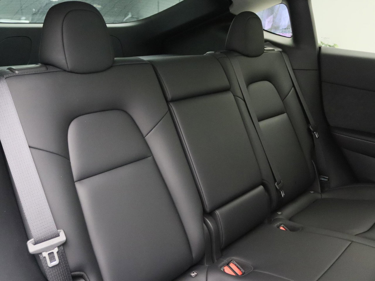 Tesla Model Y Standard RWD Plus 95.2% SoH [ AMD RYZEN+AUTOPILOT+19 INCH+PREMIUM AUDIO ] 11
