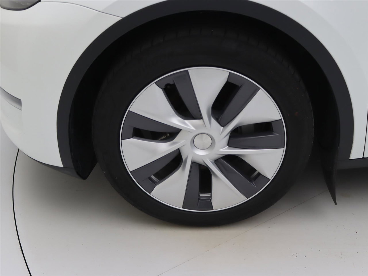 Tesla Model Y Long Range AWD 75kWh 351pk 92.2% SoH [ AMD RYZEN+AUTOPILOT+19 INCH+PREMIUM AUDIO ] 23