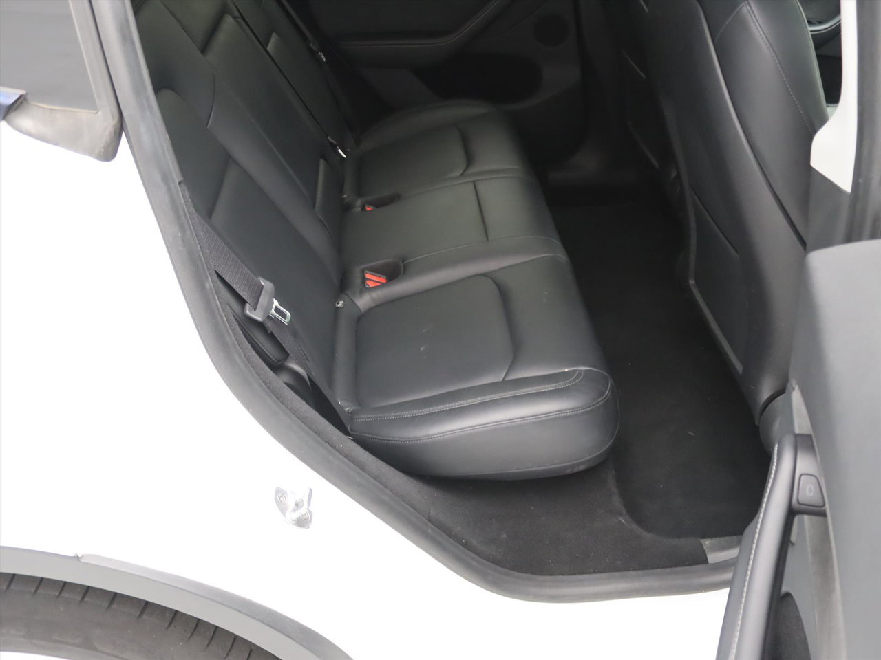 Tesla Model Y Long Range AWD 75kWh 351pk 92.2% SoH [ AMD RYZEN+AUTOPILOT+19 INCH+PREMIUM AUDIO ] 17