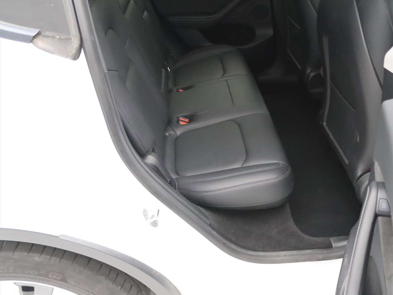 Tesla Model Y Long Range AWD 75kWh 351pk [ AMD RYZEN+AUTOPILOT+19 INCH+PREMIUM AUDIO ] 15