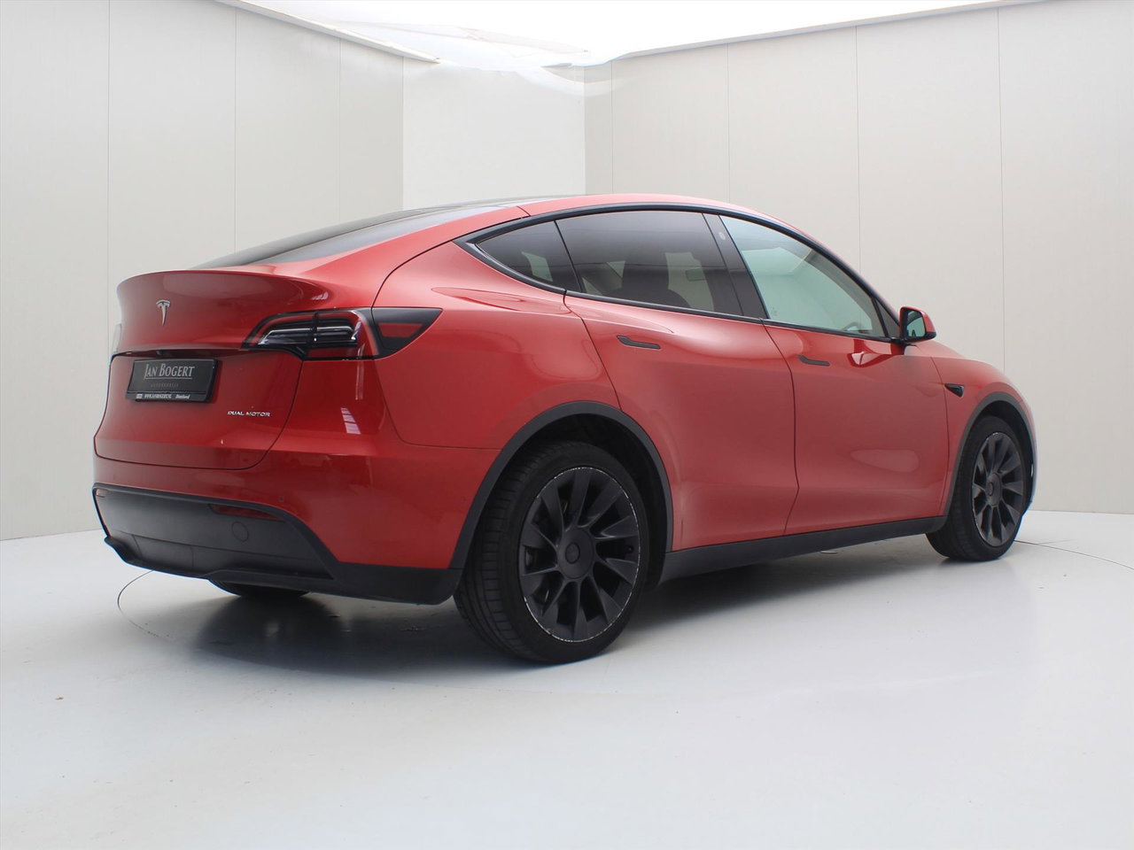 Tesla Model Y Long Range AWD 75kWh 351pk [ AMD RYZEN+AUTOPILOT+20 INCH+PREMIUM AUDIO ] 2