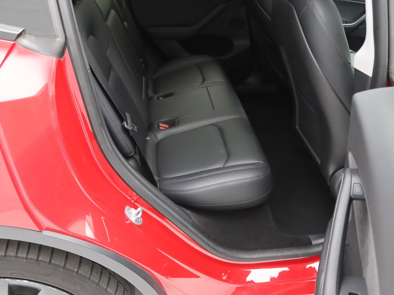 Tesla Model Y Long Range AWD 75kWh 351pk [ AMD RYZEN+AUTOPILOT+20 INCH+PREMIUM AUDIO ] 15