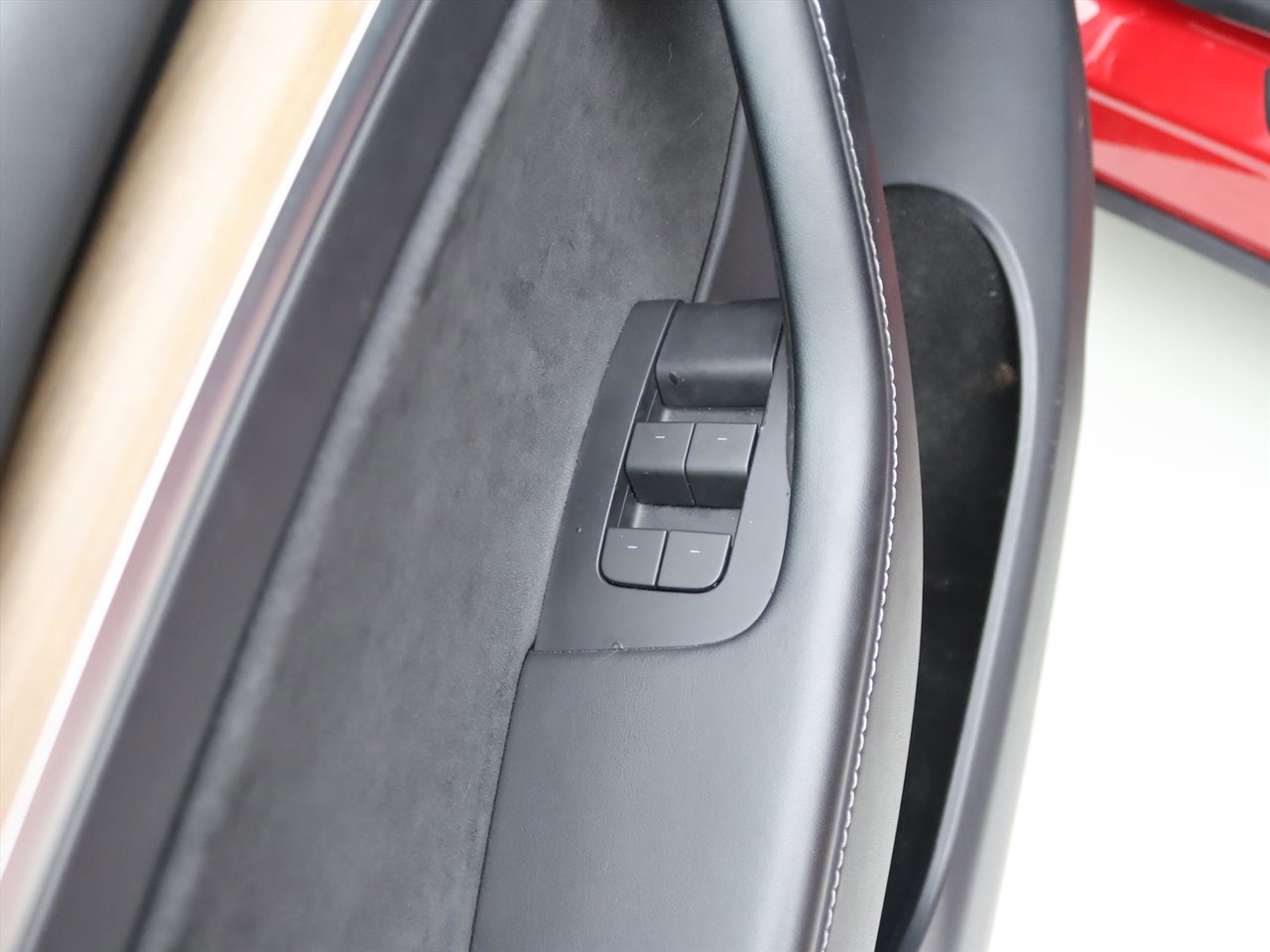 Tesla Model Y Long Range AWD 75kWh 351pk [ AMD RYZEN+AUTOPILOT+20 INCH+PREMIUM AUDIO ] 23