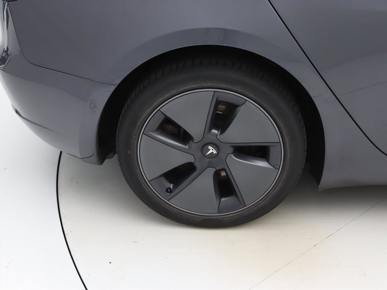 Tesla Model 3 Long-Range AWD 351pk 75 kWh FACELIFT [ WARMTEPOMP+AUTOPILOT+PREMIUM AUDIO ] 9
